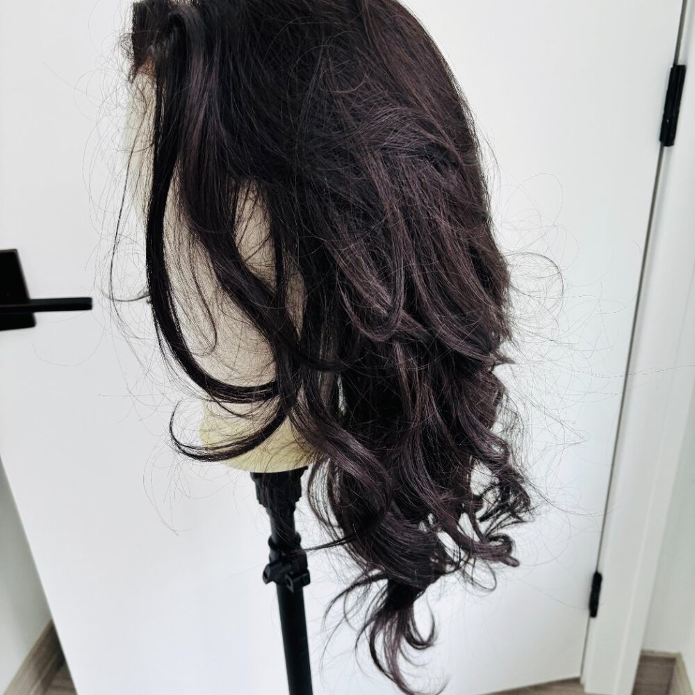 2 Wigs Sensationnel What Lace 13x6 2 DARKBROWN and ShowCoco Long Wavy Black